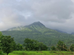 Kalsubai view Restaurant